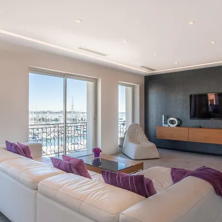 Vieux Port Apartament